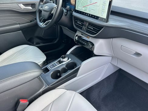 New 2025 Ford Escape Platinum w/ Premium Technology Package image 15
