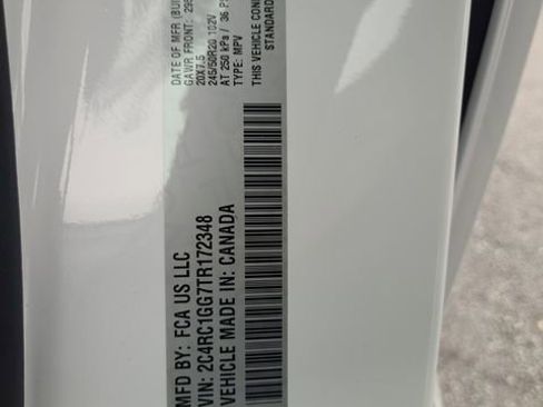 New 2026 Chrysler Pacifica Limited w/ Uconnect Theater Family Group image 29