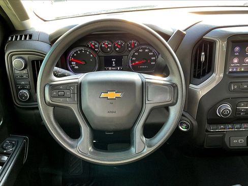 Used 2022 Chevrolet Silverado 1500 Custom image 14