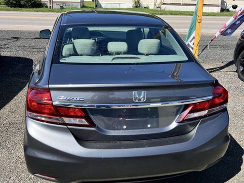 Used 2013 Honda Civic LX image 4