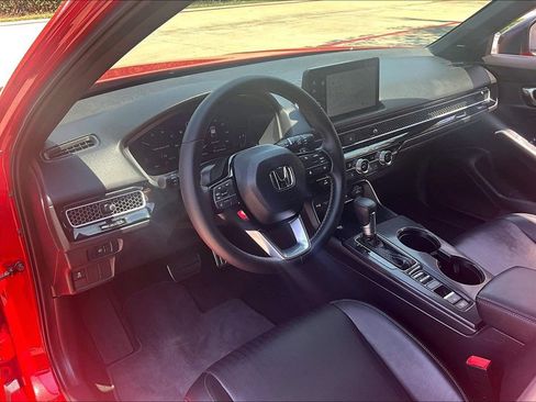 Used 2025 Honda Civic Sport Touring image 17
