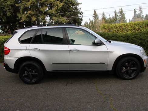 Used 2009 BMW X5 xDrive30i image 12