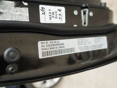 Used 2021 Dodge Charger SXT w/ Leather Interior Group image 37