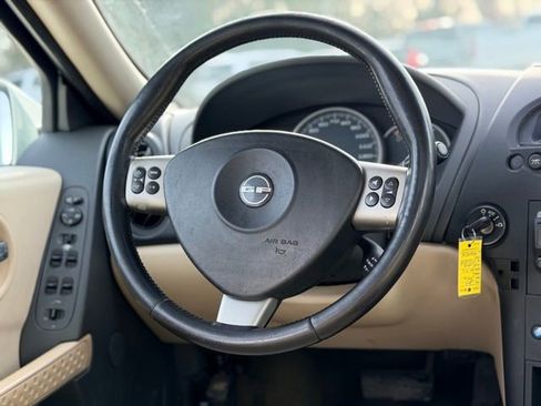 Used 2005 Pontiac Grand Prix GT w/ Comfort And Info Package image 18