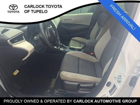 Used 2026 Toyota Corolla LE FWD image 6