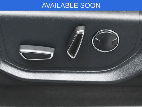 Used 2018 Ford F150 Lariat w/ Equipment Group 502A Luxury image 10