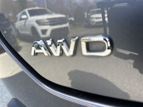 Used 2025 Honda Pilot Elite image 30