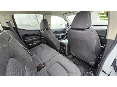 Used 2016 Chevrolet Colorado LT image 19