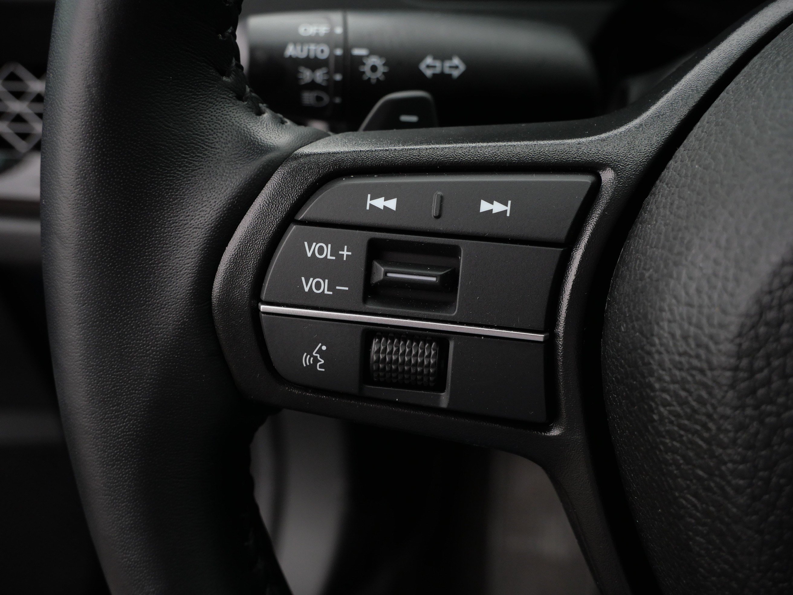 Used 2024 Honda Accord EX-L image 27