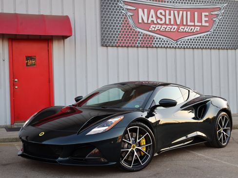 Used 2024 Lotus Emira First Edition image 22