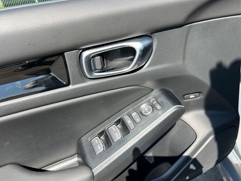 Used 2025 Honda Civic Sport Touring image 30