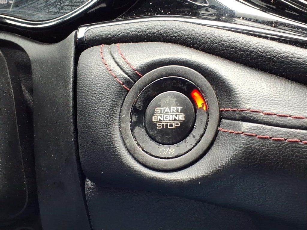 Used 2021 Dodge Durango R/T w/ Blacktop Package AWD/4WD image 25