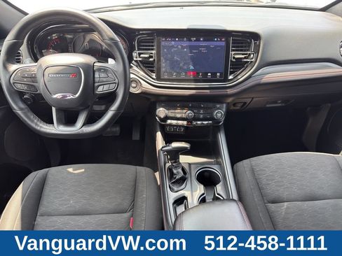 Used 2025 Dodge Durango GT RWD image 25