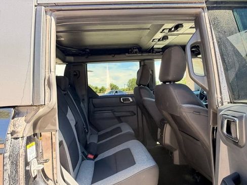 Used 2025 Ford Bronco Big Bend AWD/4WD image 15
