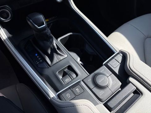 Used 2024 Toyota Grand Highlander XLE image 26