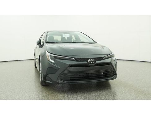 New 2026 Toyota Corolla LE image 30
