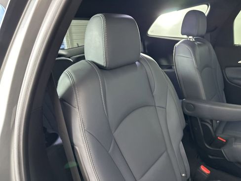 Used 2023 Buick Enclave Essence w/ Experience Buick Package image 31