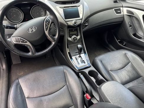 Used 2013 Hyundai Elantra Limited w/ Technology Pkg FWD image 6