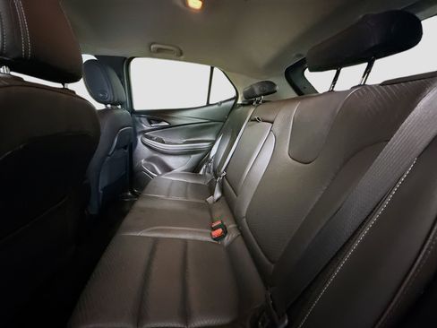 Used 2022 Buick Encore GX Essence w/ Advanced Technology Package image 25