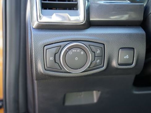 Certified 2019 Ford Ranger Lariat w/ Equipment Group 501A Mid image 12