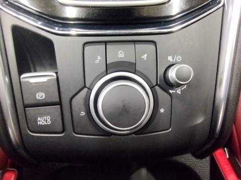 Used 2021 MAZDA CX-5 Carbon Edition image 35