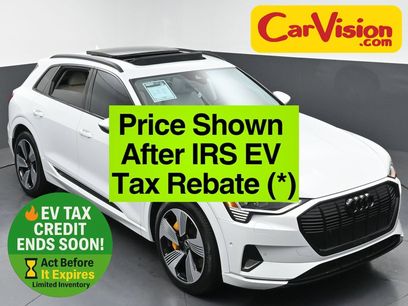 Used 2022 Audi e-tron Premium Plus w/ Premium Plus Package