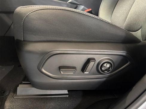 New 2025 Jeep Grand Cherokee L Laredo w/ Luxury Tech Group I image 13