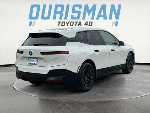 Used 2024 BMW iX xDrive50 image 7