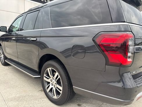 Used 2022 Ford Expedition Max Limited AWD/4WD image 30