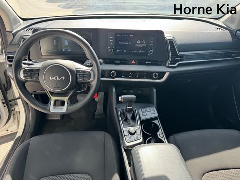 Used 2023 Kia Sportage LX FWD image 14