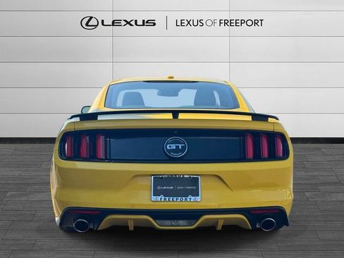 Used 2017 Ford Mustang GT Premium w/ Equipment Group 401A RWD image 6