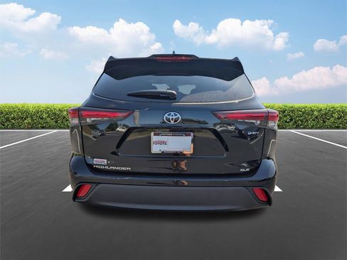 New 2026 Toyota Highlander XLE AWD/4WD image 5