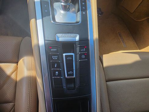 Used 2014 Porsche Boxster S RWD image 25