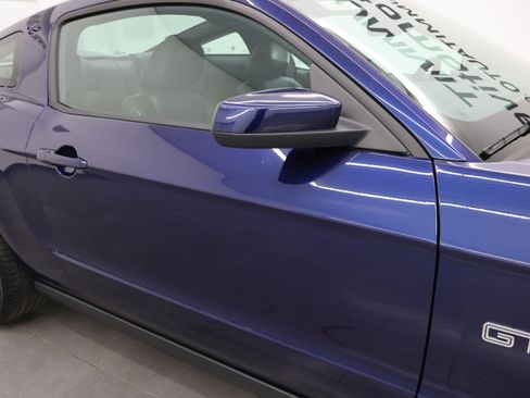 Used 2010 Ford Mustang GT Premium RWD image 23