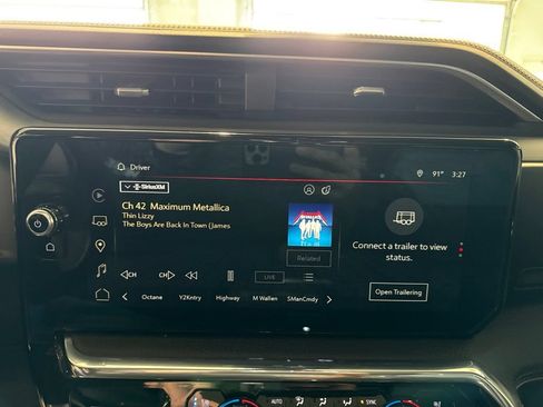 Used 2024 GMC Sierra 2500 Denali w/ Denali Reserve Package AWD/4WD image 27