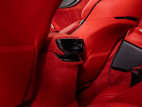 Certified 2025 Ferrari Purosangue image 50