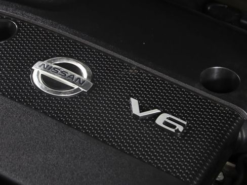 Used 2017 Nissan Murano S image 18