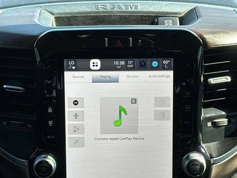 Used 2024 RAM 2500 Laramie AWD/4WD image 13