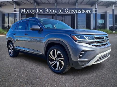 Used 2021 Volkswagen Atlas SEL Premium image 3