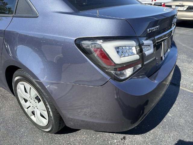 Used 2013 Chevrolet Cruze LS FWD image 35