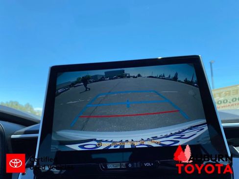 Certified 2026 Toyota Corolla SE w/ SE Package FWD image 40