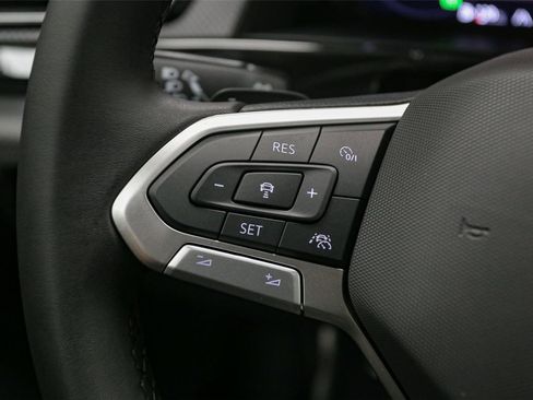 New 2026 Volkswagen Atlas Peak Edition image 24