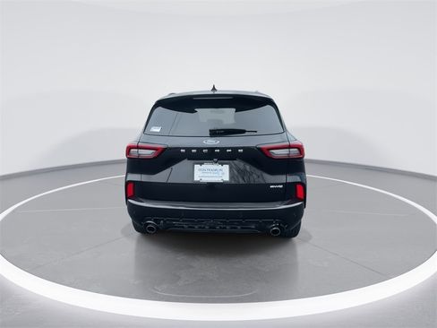 Used 2023 Ford Escape ST-Line w/ Tech Pack #1 image 7