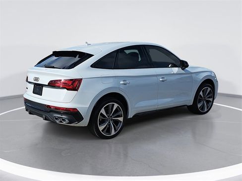 Used 2023 Audi SQ5 Premium Plus w/ Premium Plus Package image 3