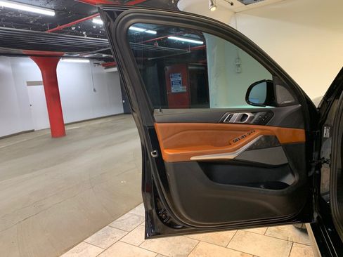 Used 2021 BMW X5 M50i w/ Executive Package AWD/4WD image 13