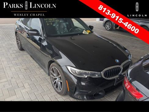 Used 2020 BMW 330i Sedan w/ Convenience Package RWD image 3