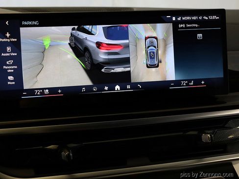 New 2026 BMW X5 xDrive50e w/ Climate Comfort Package image 24