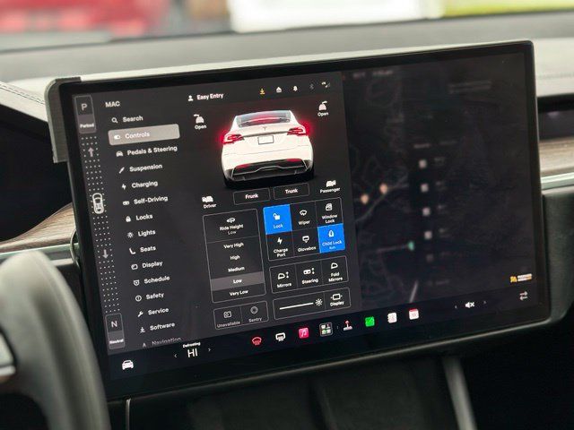 Used 2022 Tesla Model X AWD/4WD image 13