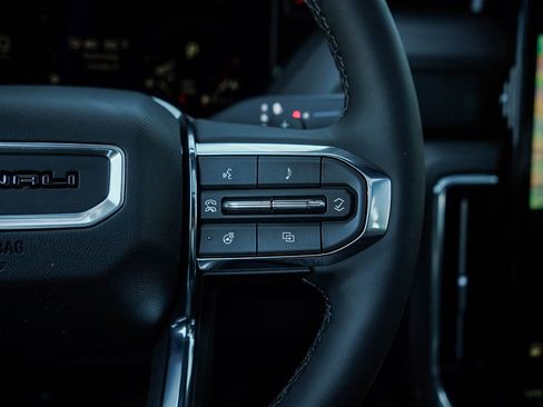 New 2026 GMC Yukon Denali w/ Sun & Power Step Package image 23