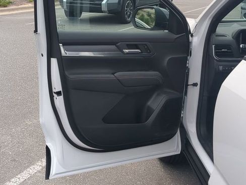 New 2026 GMC Terrain Elevation w/ Technology Package II image 19